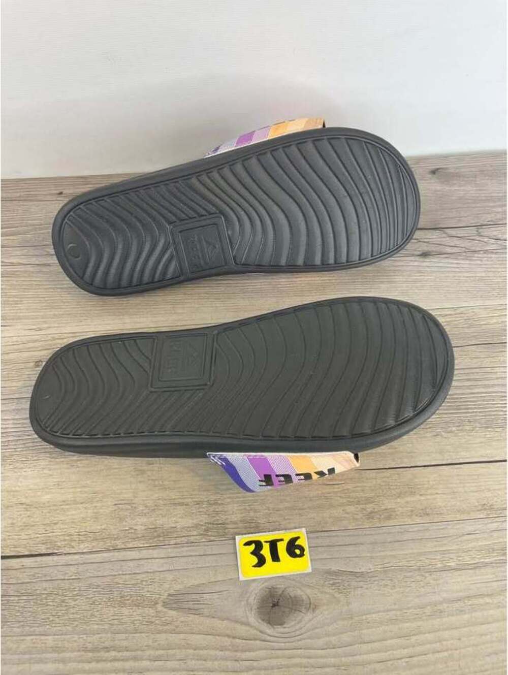 Reef One Slide Women's Size 9 - Picture 3 of 4